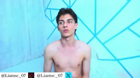 Liam scott77 online show from May 24, 12:40 am