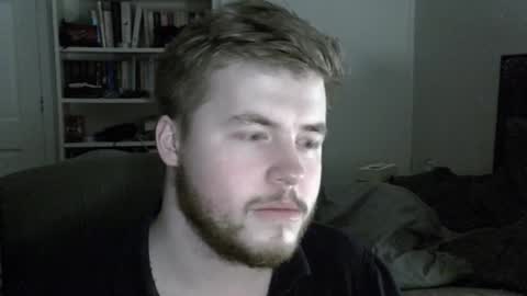 Liam Fox online show from February 16, 1:37 am