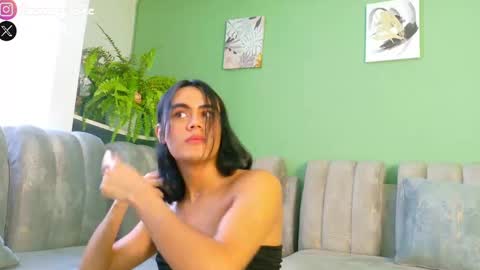 Tell me Liam online show from January 20, 10:04 pm