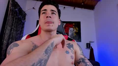 liamwyatt_ online show from March 7, 3:51 am