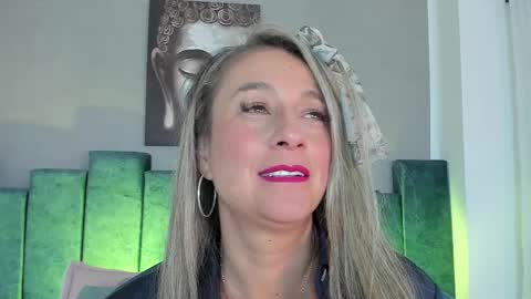 Lian online show from March 10, 11:06 pm