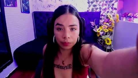 liany_taylor online show from April 15, 2:48 am