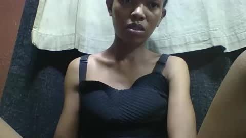 Snapshot of liaraisha chatting on October 5, 2:35 pm liaraisha online show from October 5, 2:35 pm