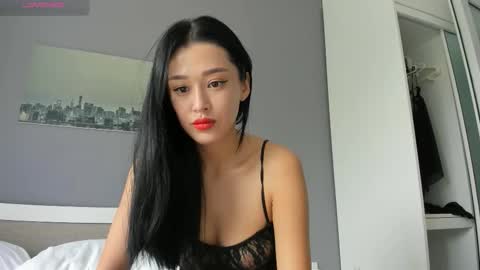 Lia online show from November 12, 4:04 am