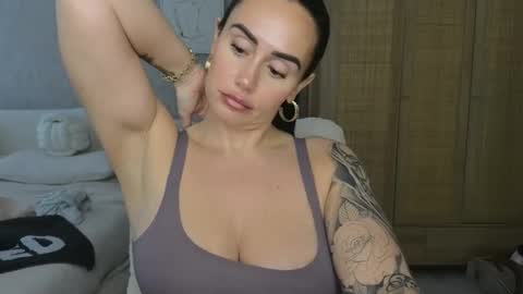 Libby online show from November 18, 12:19 pm