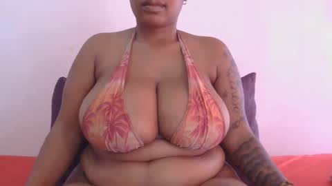 lickabletash98 online show from March 6, 10:09 am