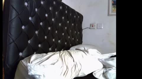 lickmefuckmex online show from March 16, 10:03 pm