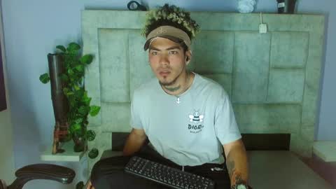 Snapshot of lihanjor_23 chatting on September 10, 1:56 pm Lihan online show from September 10, 1:56 pm