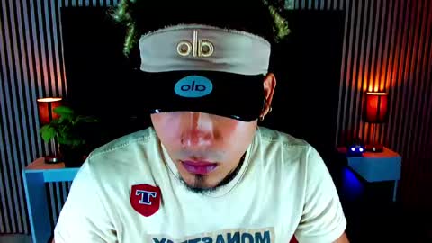 Snapshot of lihanjor_23 chatting on October 18, 2:43 pm Lihan online show from October 18, 2:43 pm