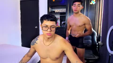 liiam_jesus online show from April 23, 1:35 pm