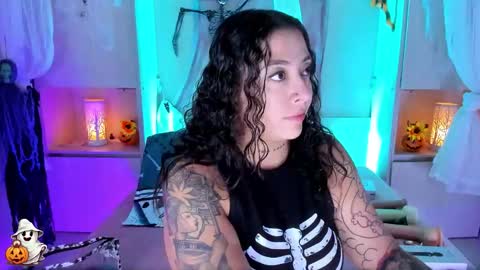         online show from October 16, 12:05 pm