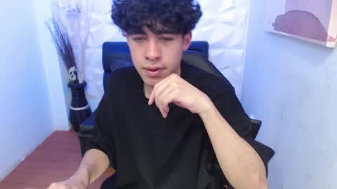 Lil Boy- online show from October 28, 4:02 am