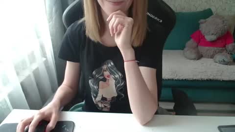Liissax online show from May 30, 2:26 pm