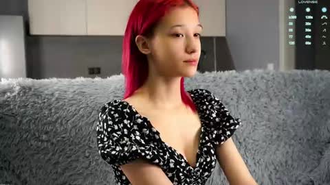 Emi online show from October 6, 1:40 pm