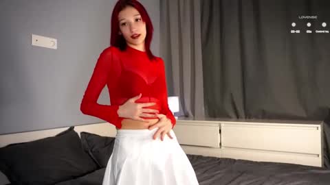 Emi online show from November 27, 12:02 pm