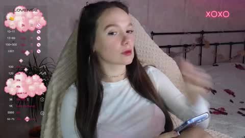 little moon online show from February 14, 4:53 pm