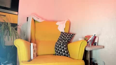 aka princessmaya online show from November 24, 9:13 pm