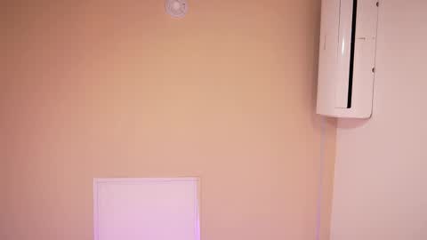 L I L A   online show from February 5, 7:01 am