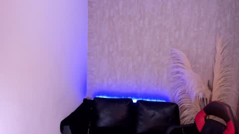 Lila online show from February 8, 6:33 pm