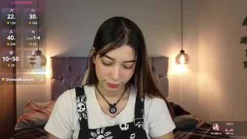 lila_min online show from September 16, 2:09 pm