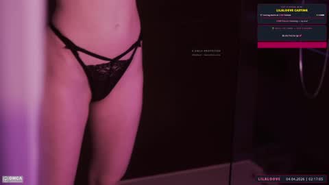 lilaloove online show from April 4, 12:17 am