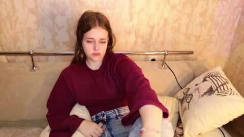 LilaSparkling online show from July 4, 9:46 am