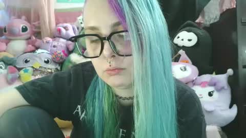 Snapshot of lilemmy1999 chatting on February 24, 8:03 pm emily ryanson online show from February 24, 8:03 pm