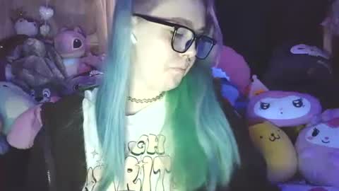 Snapshot of lilemmy1999 chatting on February 26, 1:43 pm emily ryanson online show from February 26, 1:43 pm