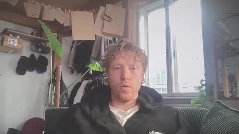 lilginge1 online show from January 7, 11:37 am