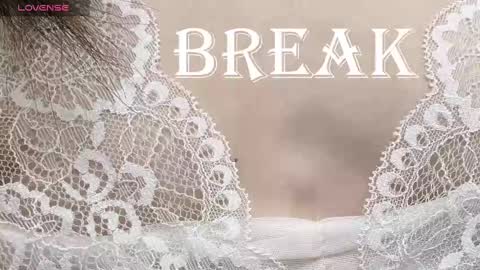 Lilli  follow me kiss online show from February 15, 12:11 pm