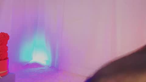 Snapshot of lili_tay chatting on October 20, 10:15 pm Lili online show from October 20, 10:15 pm