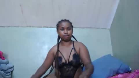 liliah online show from April 23, 11:29 am