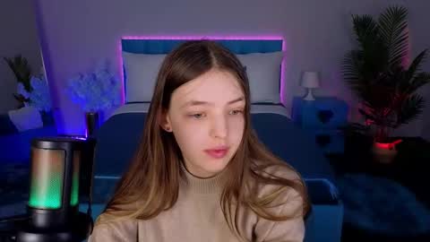 Lili Bakery online show from December 1, 3:37 am