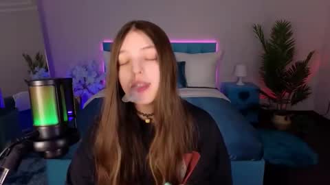 Lili Bakery online show from February 23, 2:03 am