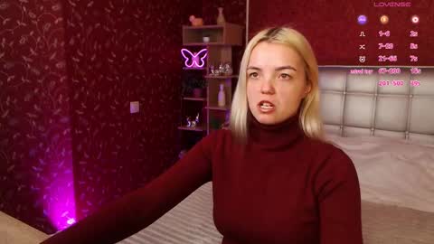 Lilie online show from February 6, 8:13 pm