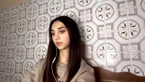 Lina online show from November 14, 10:33 pm