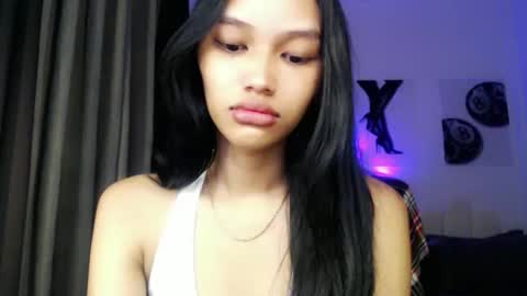 Chloe online show from May 23, 9:16 am
