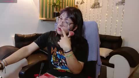 lilith  online show from January 12, 12:45 pm