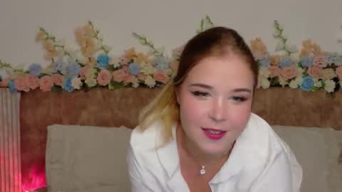 Lilith Bonheur online show from March 17, 8:14 pm