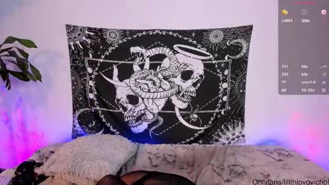              online show from October 5, 1:58 am