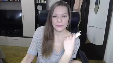 lilith small21 online show from February 1, 9:28 am