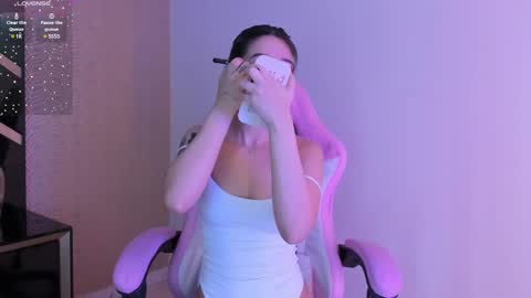 Lilith online show from March 4, 11:43 pm