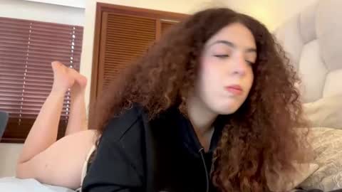 Lilith  online show from March 4, 2:58 pm