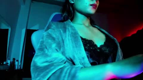 lilithsabeth online show from July 13, 2:15 am