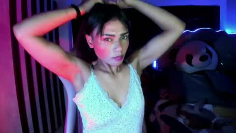 lilithsabeth online show from June 15, 8:45 pm