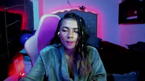 lilithsabeth online show from July 18, 6:59 am