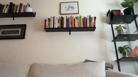 Jay  please help me reach 50 thumbs up online show from April 13, 5:06 pm