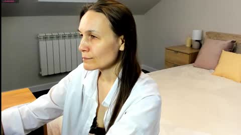 lillian_white1 online show from February 22, 1:11 am