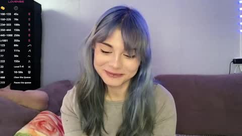 Amelia online show from April 8, 12:30 pm