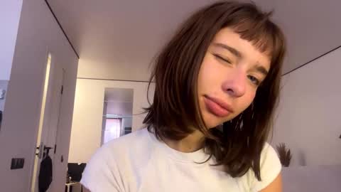 Amelia online show from March 9, 6:29 am